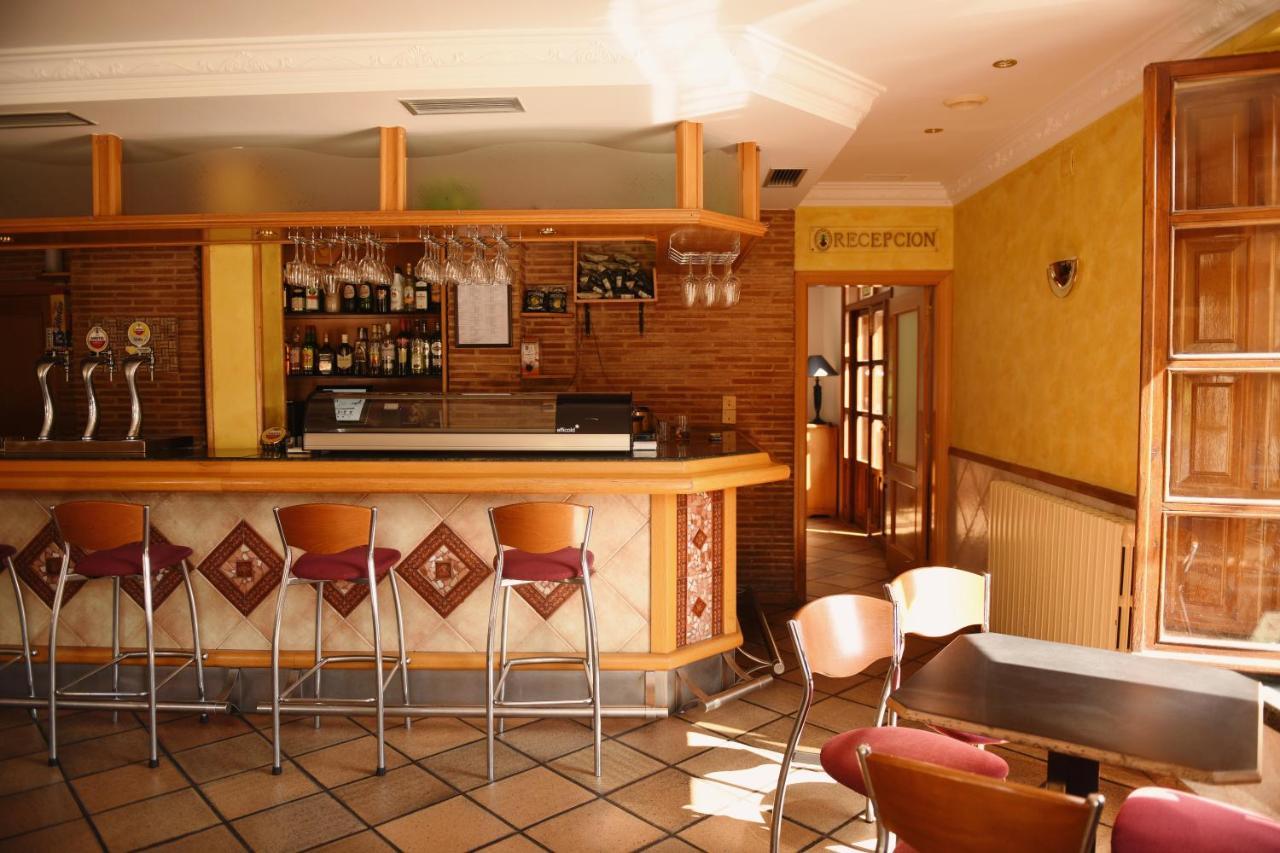 Hostal San Martin Molinos de Duero Eksteriør bilde