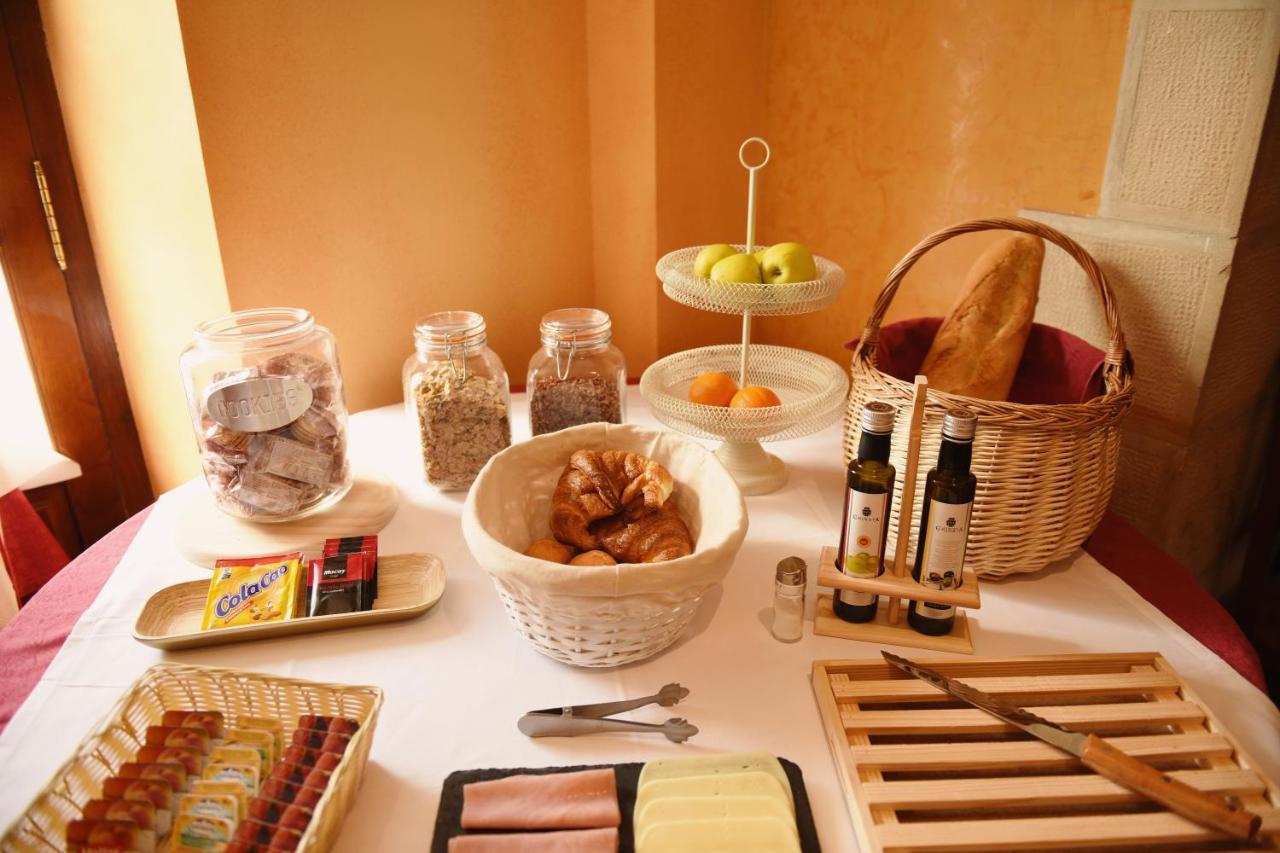 Hostal San Martin Molinos de Duero Eksteriør bilde